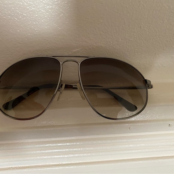 Tom Ford Sunglasses - Picture 2 of 6
